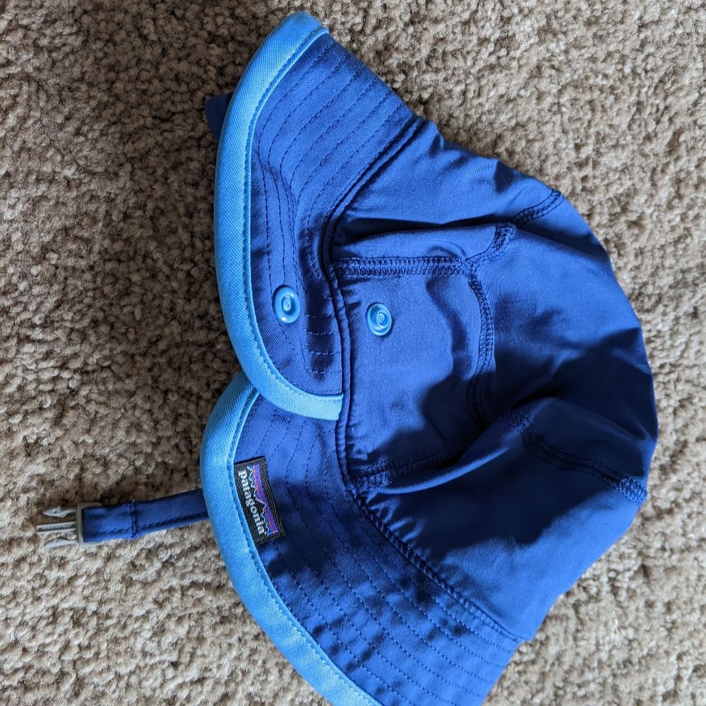 Patagonia 6M Baby Hat [Blue]